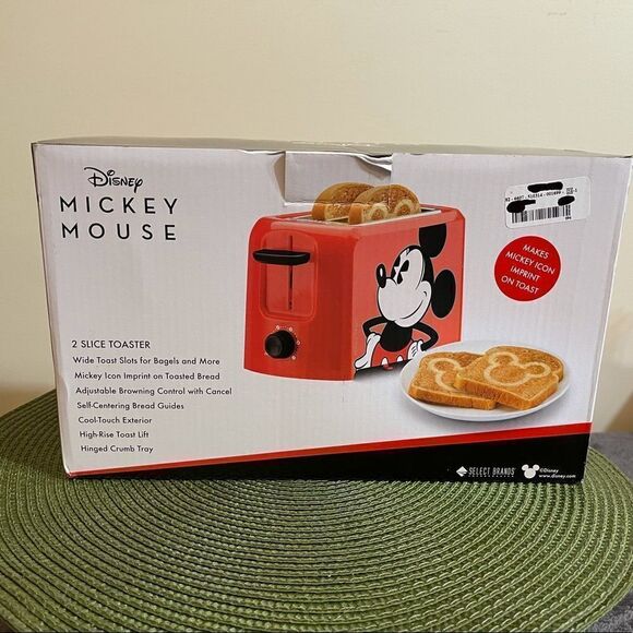 Disney Mickey Mouse 2 slice toaster DCM-21 NWT - Picture 12 of 13